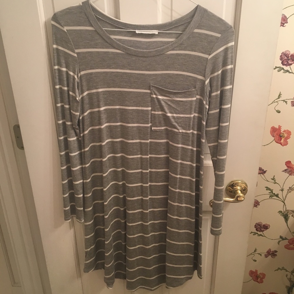 Long sleeve grey striped dress